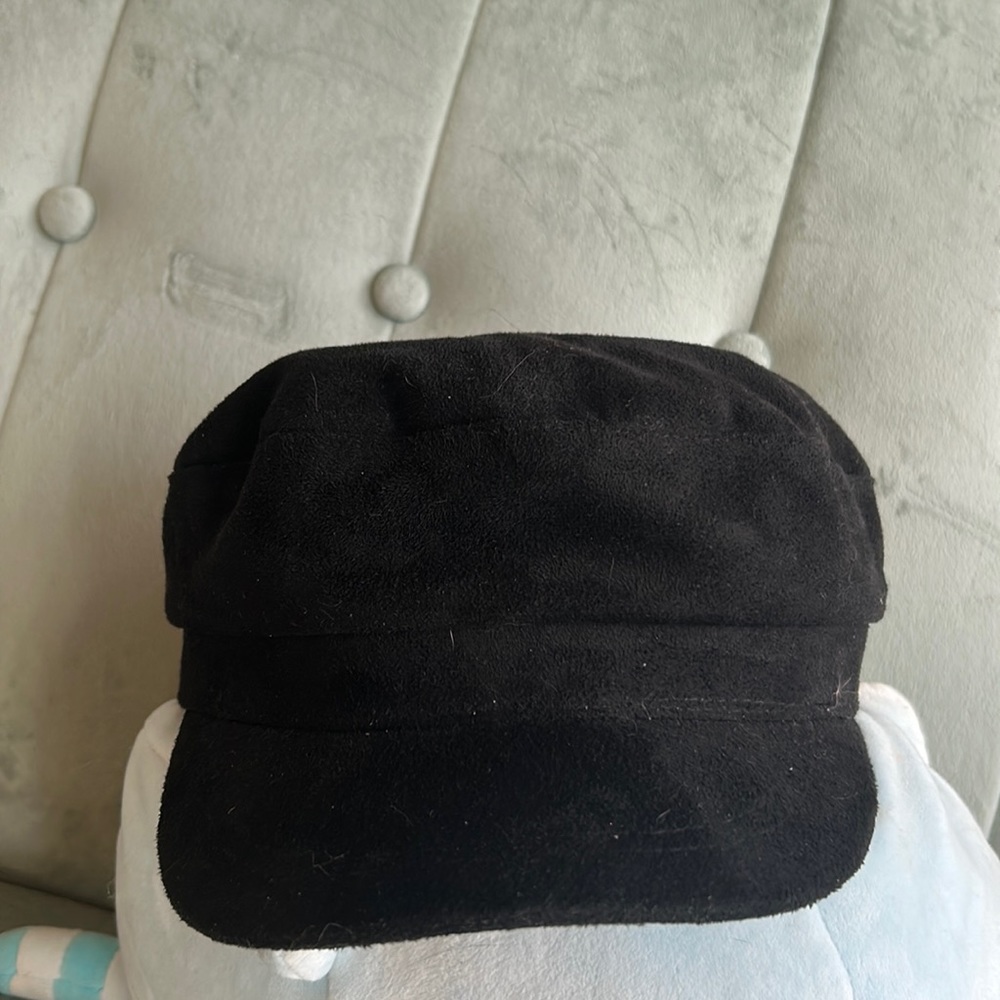 Black Flat/Paperboy Cap